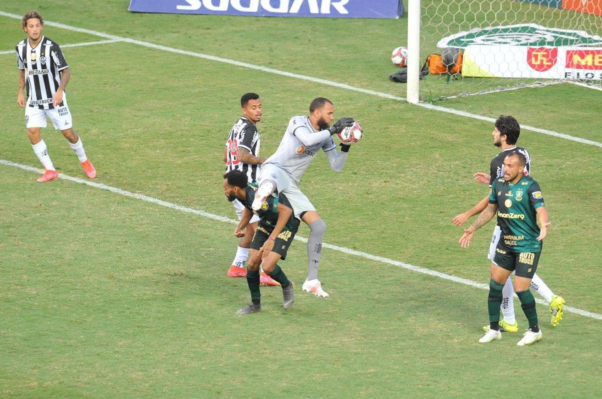 Fotos do jogo de ida da final do Campeonato Mineiro, entre Amrica e Atltico, no Independncia, em Belo Horizonte