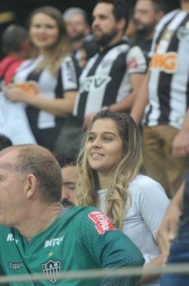 Imagens da torcida do Atltico no clssico contra o Cruzeiro, no Independncia, pelo Campeonato Brasileiro 