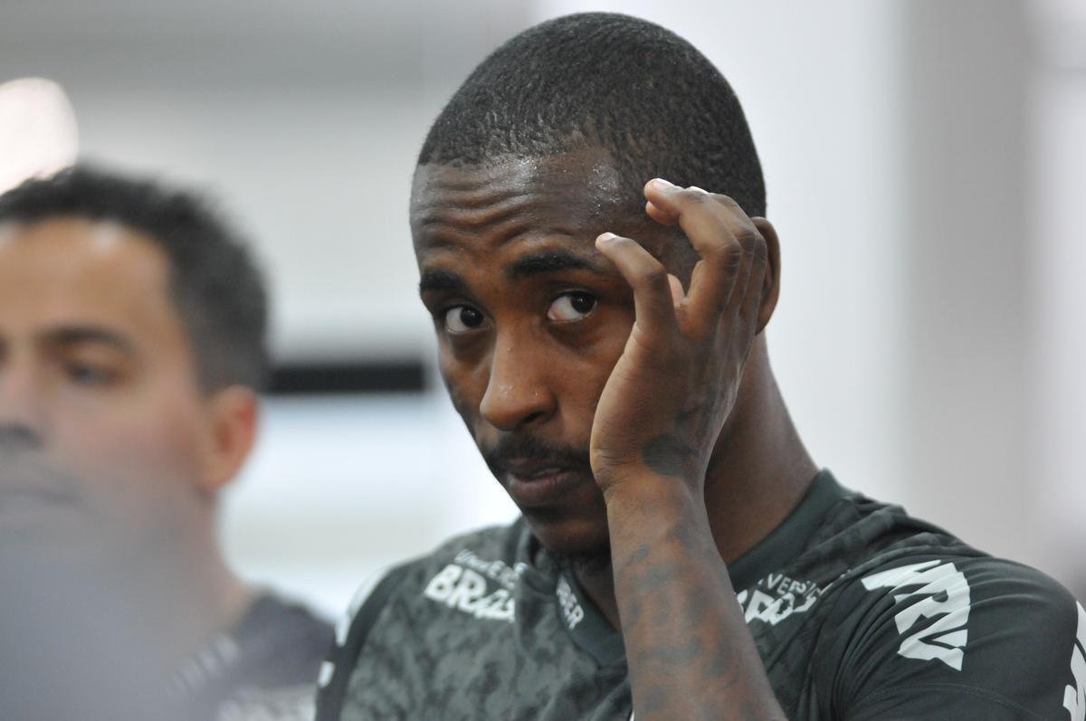 Depois de jogo-treino contra a Seleo Sub-20, jogadores do Atltico fizeram treino regenerativo