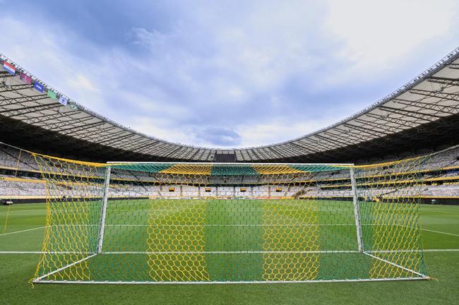 Mineiro, em BH, foi envelopado em verde, amarelo e azul para receber o duelo entre Brasil e Paraguai pela 16 rodada das Eliminatrias da Copa do Mundo do Catar