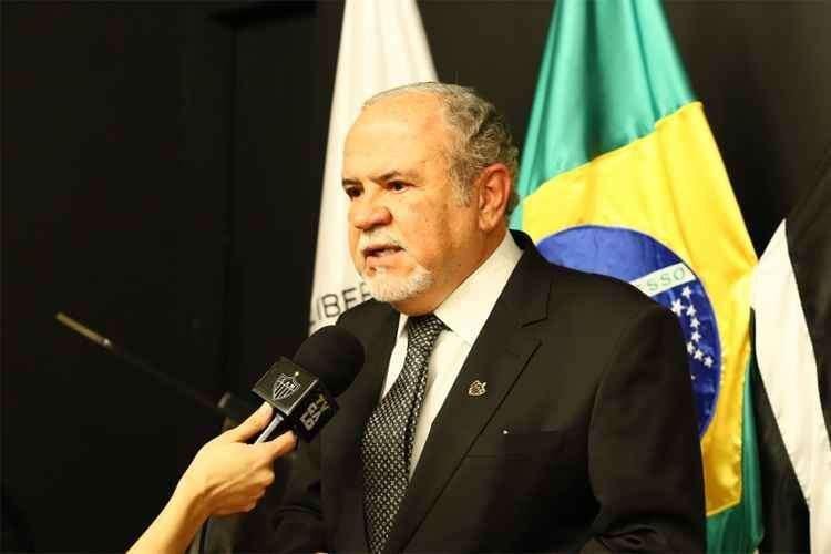 11/10/2019 - O advogado Castellar Modesto Guimares Filho foi eleito presidente do Conselho Deliberativo do Atltico para mandato de trs anos, indo at outubro de 2022. A chapa nica Galo Forte e Unido recebeu 187 votos vlidos. Ele sucedeu Rodolfo Gropen no cargo.
