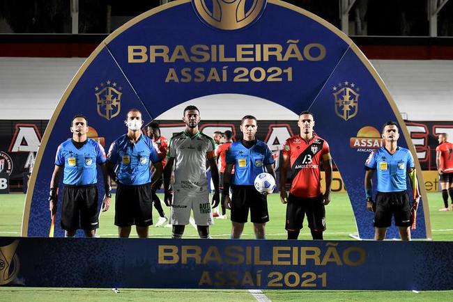 Atlético-GO e América se enfrentaram em Goiânia, pela 14ª rodada do Campeonato Brasileiro