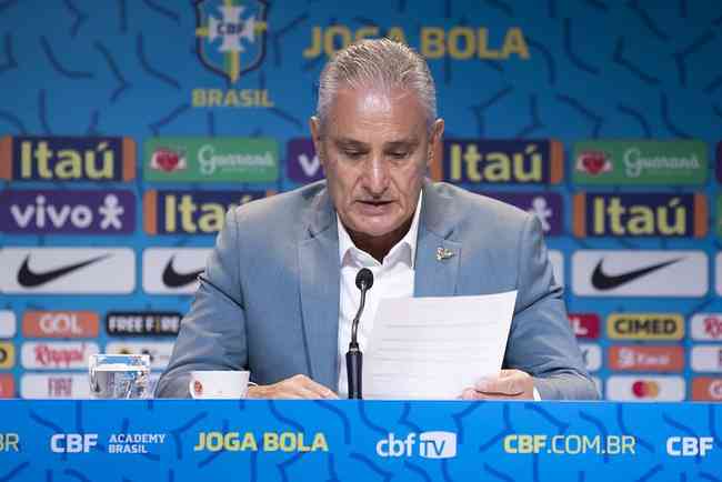 Tite tambm explicou a presena de Daniel Alves entre os convocados da Seleo Brasileira para a Copa do Mundo