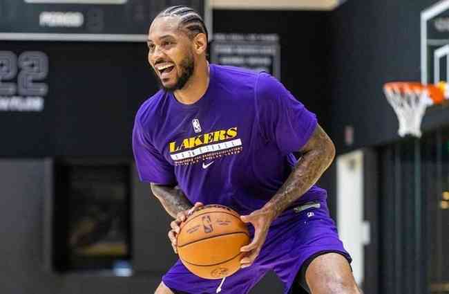 Anthony foi contratado pelos Lakers nessa temporada