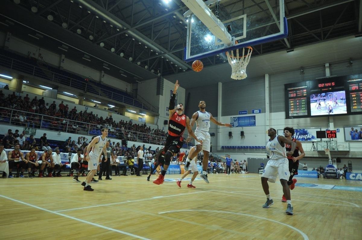 Flamengo bateu o Minas pelo placar de 84 a 70