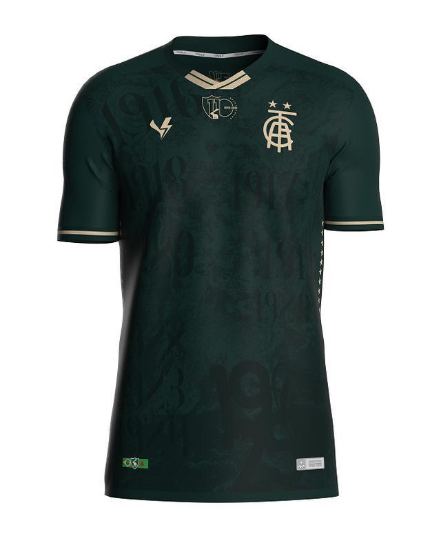 Fotos do terceiro uniforme do Amrica na temporada 2022. O modelo foi desenhado por caro de Almeida, por meio do concurso Camisa Cento e Deca, em homenagem aos 110 anos de histria do clube