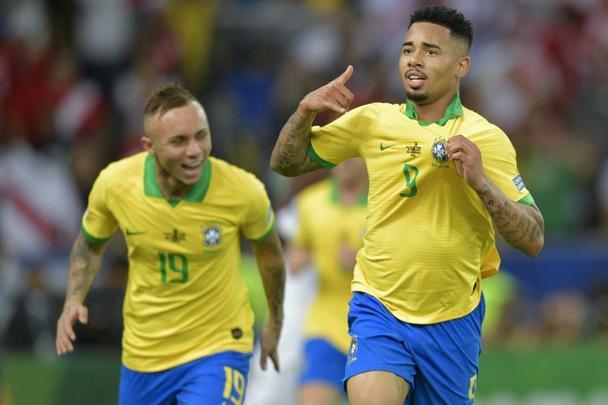 Gabriel Jesus recolocou o Brasil em vantagem na final da Copa América: 2 a 1