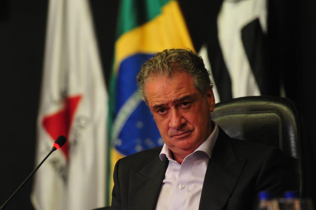 Veja fotos da primeira entrevista de Sérgio Coelho, novo presidente do Atlético