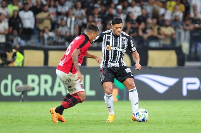 Atltico e Brasil de Pelotas-RS se enfrentaram nesta quarta-feira (12/4), no Mineiro, pela ida da terceira fase da Copa do Brasil