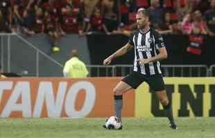 Joel Carli, do Botafogo, completa 37 anos em 2023