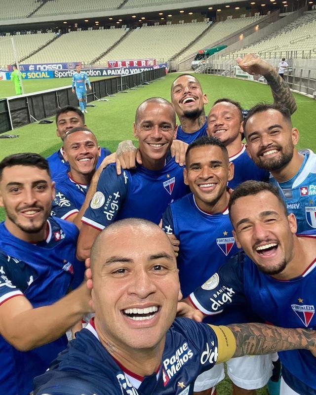 13 lugar - Fortaleza - 2 vitrias, 2 empates e 2 derrotas (8 pontos)

