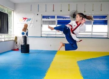 Theo Cadena é uma das grandes promessas do esporte; família busca patrocínio