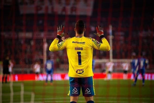 Fotos do primeiro tempo do duelo entre River Plate e Cruzeiro, no Monumental de Nez, em Buenos Aires, pela ida das oitavas de final da Copa Libertadores