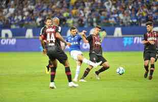 Cruzeiro conseguiu marcar no segundo tempo, com Arrascaeta, mas sofreu empate no fim com Bergson