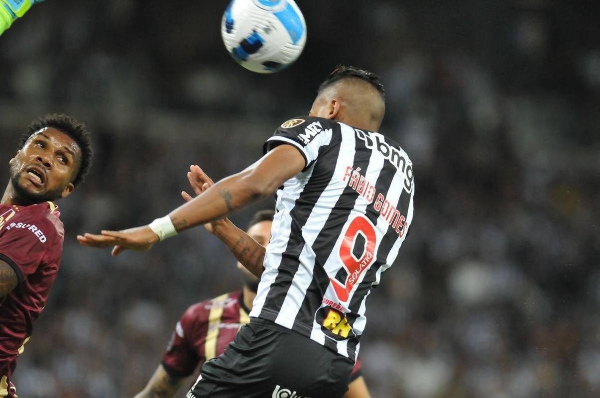 Atltico e Tolima se enfrentaram na noite desta quarta-feira (25), no Mineiro, em Belo Horizonte. A partida foi vlida pela 6 rodada da fase de grupos da Copa Libertadores da Amrica.