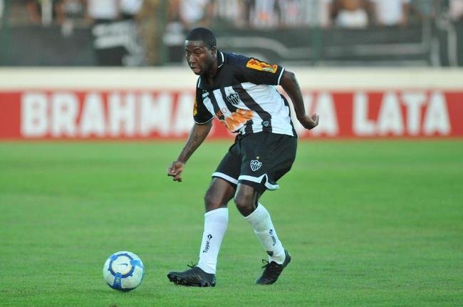 dison Mndez: meia, que jogou pela Seleo Equatoriana, chegou ao Atltico em 2010