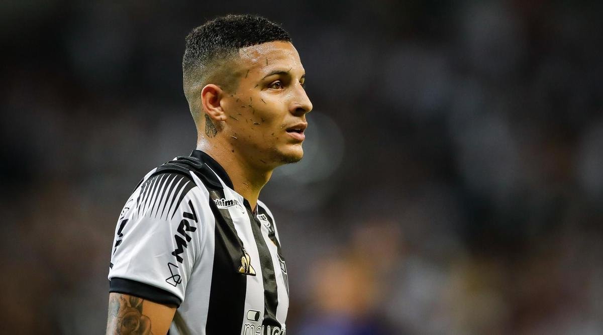 Guilherme Arana - 4 gols