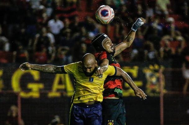 O Sport recebeu o Retrô FC em jogo adiantado da 5ª rodada do Campeonato Pernambucano. A partida marcou a estreia da Ilha do Retiro na temporada 2020