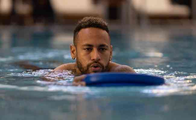 Neymar ser avaliado no sbado para definir data de retorno  Copa