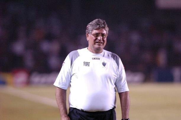 Geninho passou pelo Atlético na temporada 2008, quando dirigiu o time alvinegro em 24 jogos.