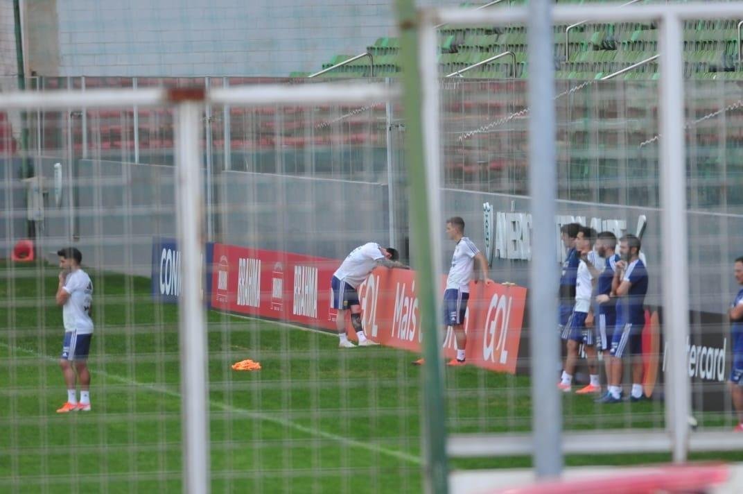 Argentina treina em Belo Horizonte para enfrentar o Paraguai