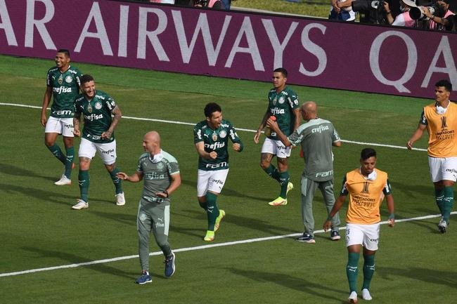 Final da Libertadores: fotos do gol de Raphael Veiga para o Palmeiras