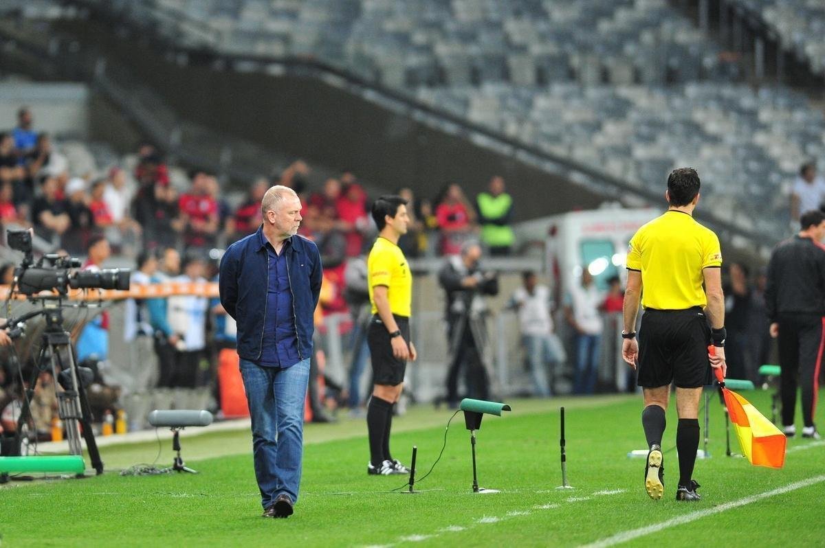 Fotos do primeiro tempo da partida entre Cruzeiro e Flamengo, no Mineiro, pela Copa Libertadores