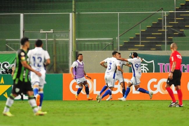 Fotos do clssico entre Amrica-MG e Cruzeiro