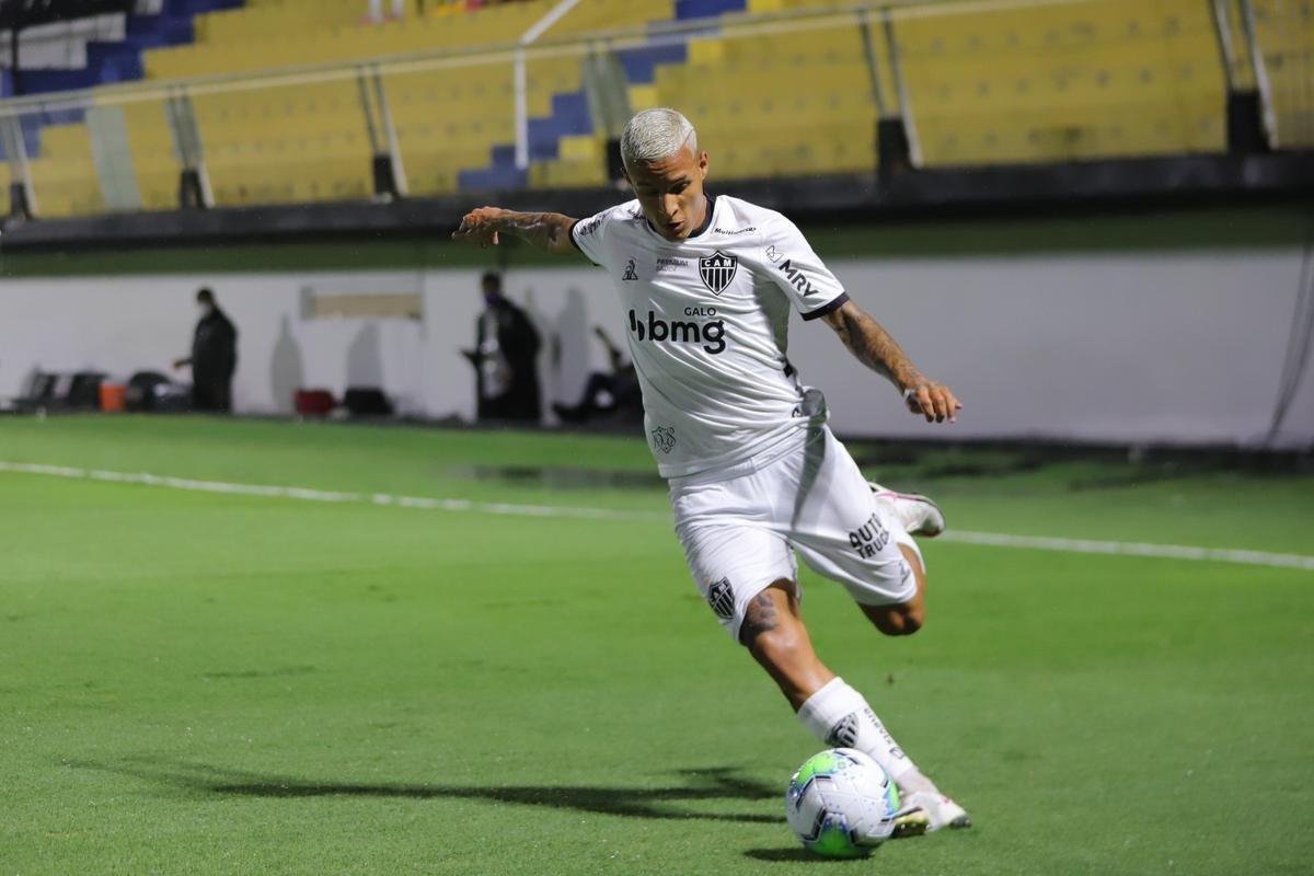 Bragantino 2 x 2 Atlético: veja fotos do jogo