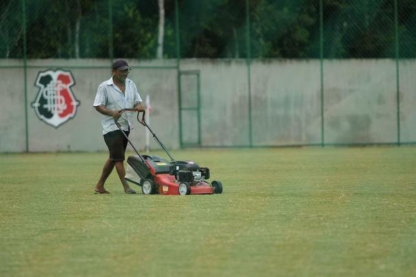 CT Ninho das Cobras j opera com um campo, o segundo segundo teve a drenagem finalizada e segue para os prximos passos da obra