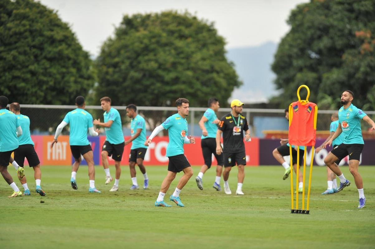 Seleo Brasileira concluiu na Toca da Raposa II, CT do Cruzeiro, em BH, a preparao para enfrentar o Paraguai no Mineiro pelas Eliminatrias da Copa do Mundo do Catar