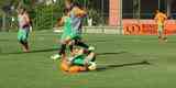 Fotos do treino do Amrica, nesta quarta-feira, no CT Lanna Drumond. Atividade com bola fechou preparao do Coelho para o clssico contra o Cruzeiro, marcado para esta quinta, s 21h, no Independncia, pela 23 rodada do Campeonato Brasileiro