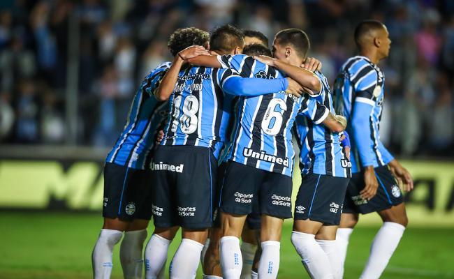 Villasanti sofreu a lesão durante a vitória do Grêmio na primeira rodada do Campeoanto Brasileiro