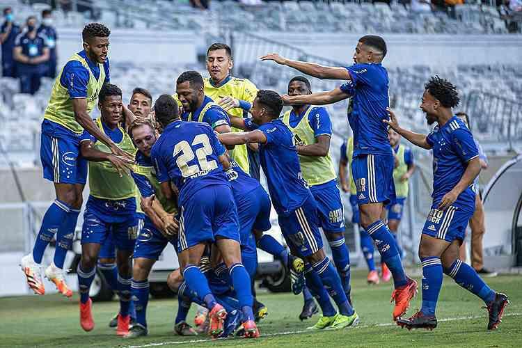 9 - Cruzeiro: R$ 249,8 milhes