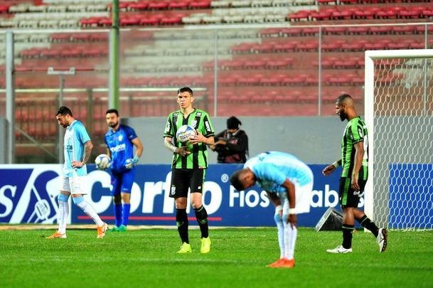 Amrica x Londrina: veja fotos do jogo