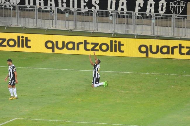 Atltico e Corinthians se enfrentaram no Mineiro, neste domingo (24), em jogo vlido pela 19 rodada da Srie A do Campeonato Brasileiro.