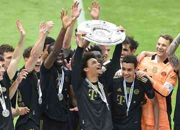 Festa marcou o último jogo do campeão alemão nesta temporada 
