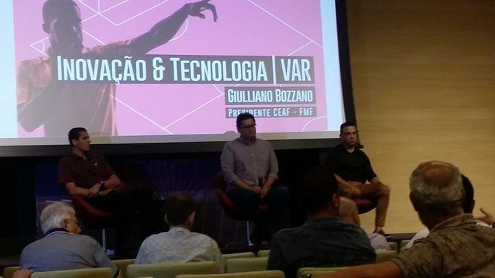 Imagens do lanamento do VAR para o Campeonato Mineiro