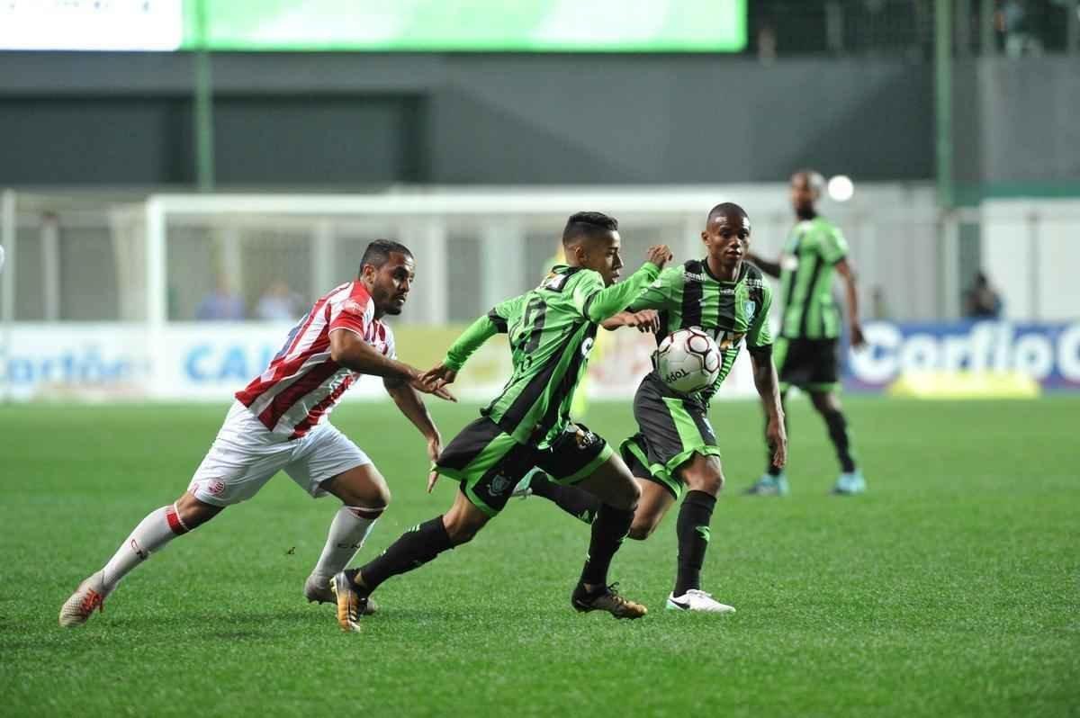 Amrica e Nutico se enfrentaram, no Independncia, pela 20 rodada da Srie B do Brasileiro