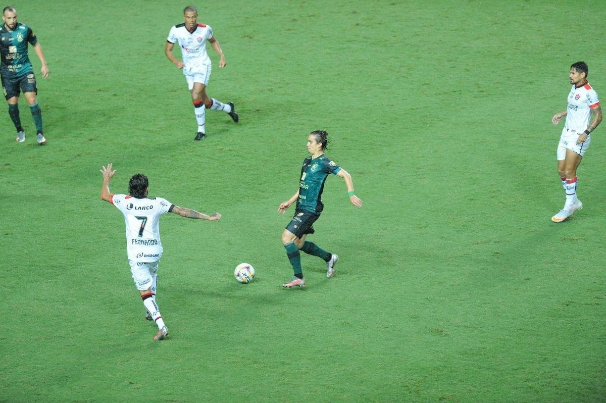 Fotos de Amrica x Vitria, no Independncia, pela 33 rodada