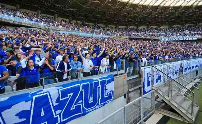 Torcida do Cruzeiro promete festa para receber a taa