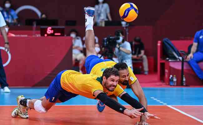 Para Bruninho, Leal é o melhor jogador do mundo no vôlei atual