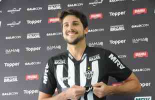 Defensor Igor Rabello deixou o Botafogo para assinar por cinco anos com o Atltico 