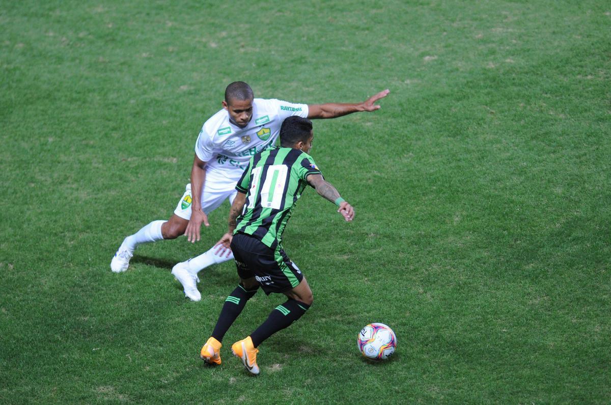 Fotos do jogo entre Amrica e Cuiab, no Independncia, em Belo Horizonte, pela segunda da Srie B do Brasileiro