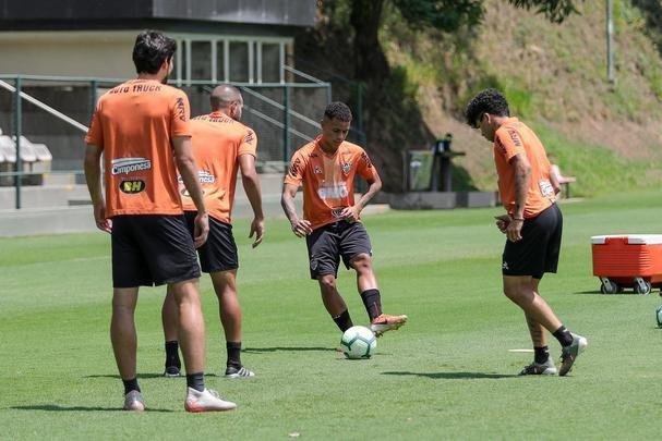 Atlético encerra preparação para encarar o Cruzeiro