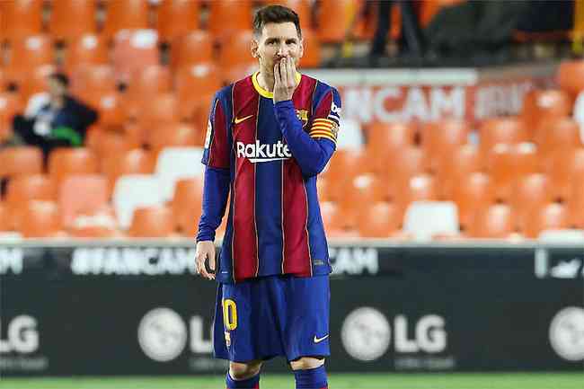 Messi pretende jogar em clube de ponta na Europa at a Copa de 2022; depois, caminho  os EUA