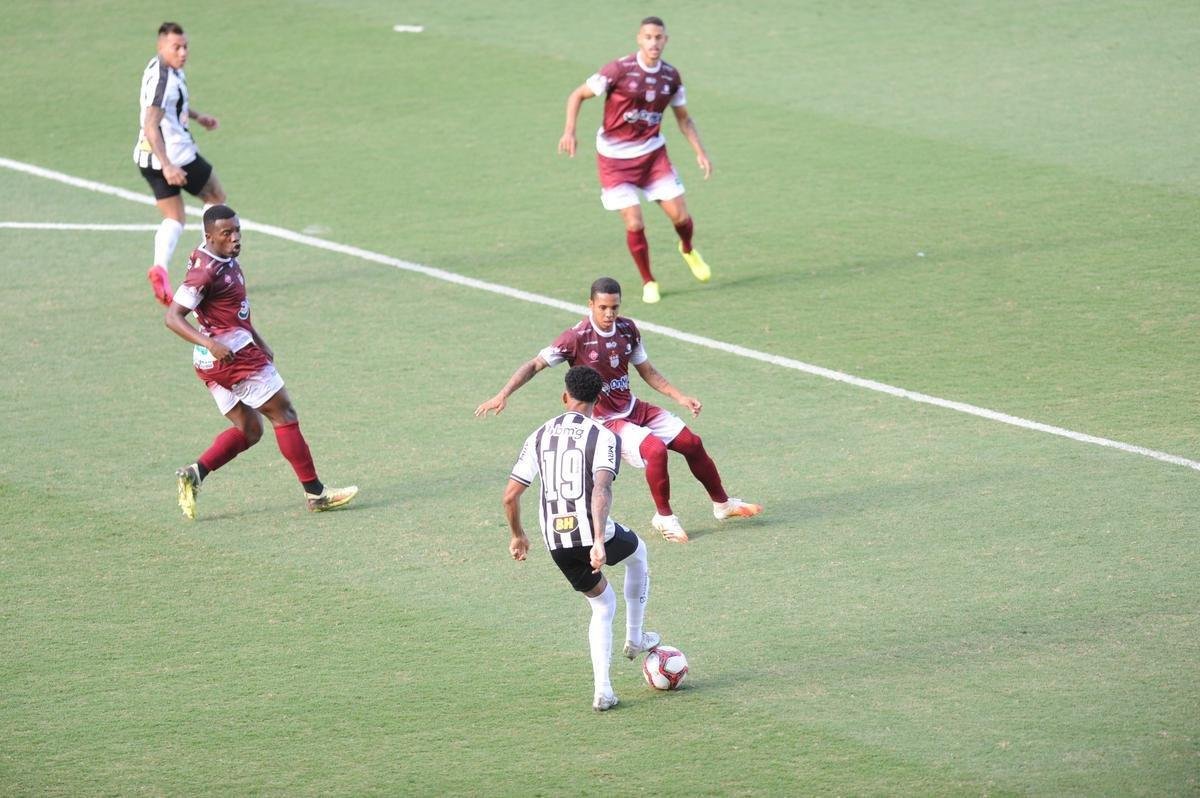 Fotos da vitria do Atltico sobre o Patrocinense, por 3 a 1, no Independncia, em Belo Horizonte, pela quarta rodada do Campeonato Mineiro. Mando foi do clube do interior, que no pde realizar a partida em Patrocnio devido ao elevado nmero de casos de COVID-19 na cidade.