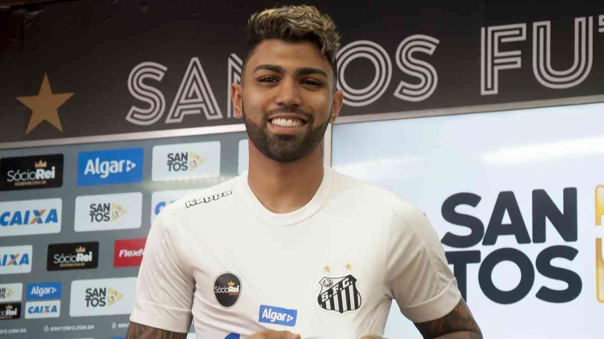 Gabriel Barbosa - atacante se transferiu do Benfica para o Santos
