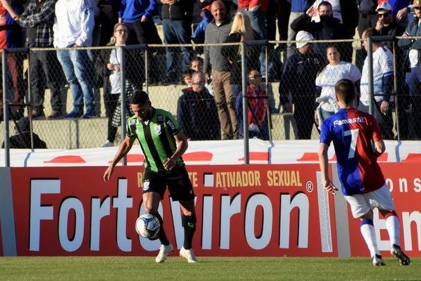 Jogo entre Paraná e América vale pela 14ª rodada da Série B do Campeonato Brasileiro