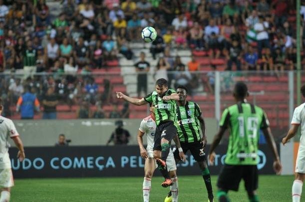 Fotos de Amrica x Flamengo, no Independncia, pela 21 rodada do Brasileiro